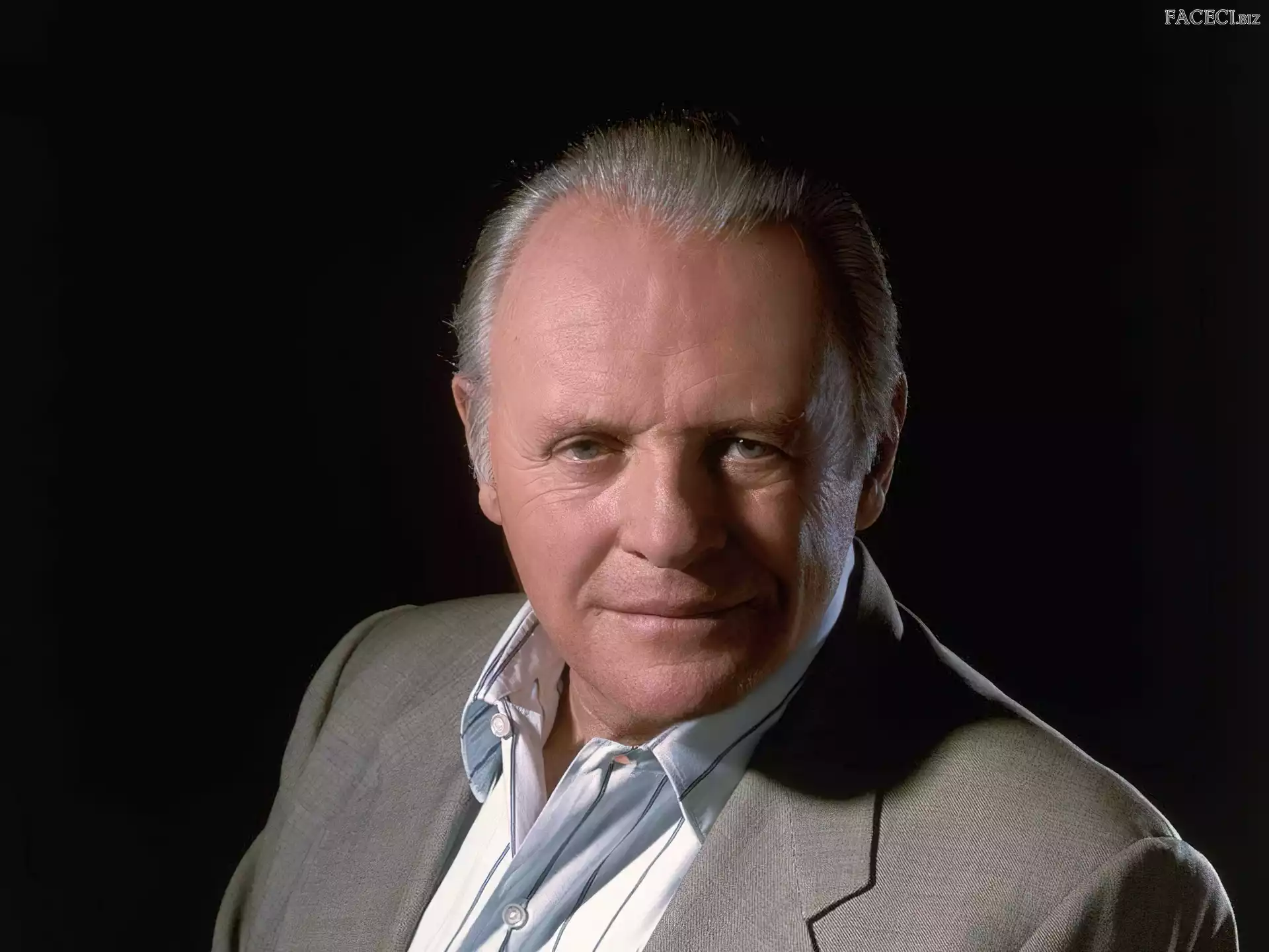 koszula, Anthony Hopkins, pasiasta